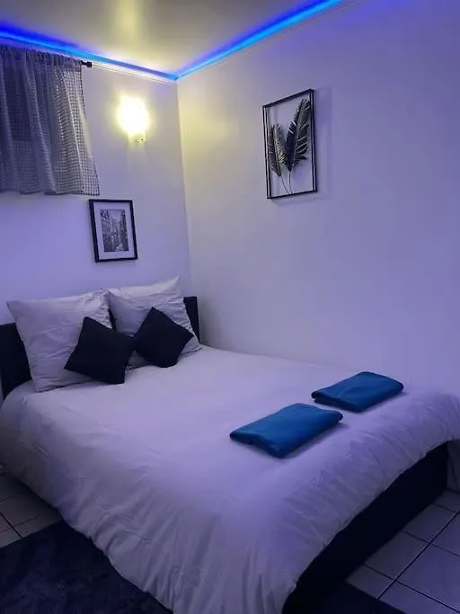 Charmant Studio Paris 17Eme