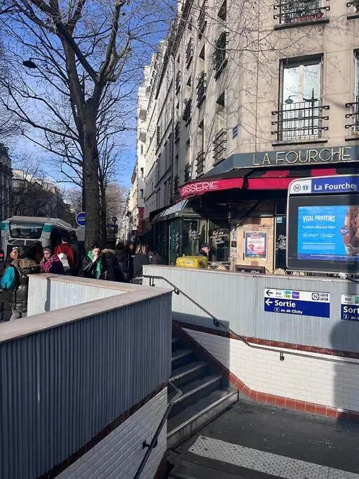 Charmant Studio Paris 17Eme